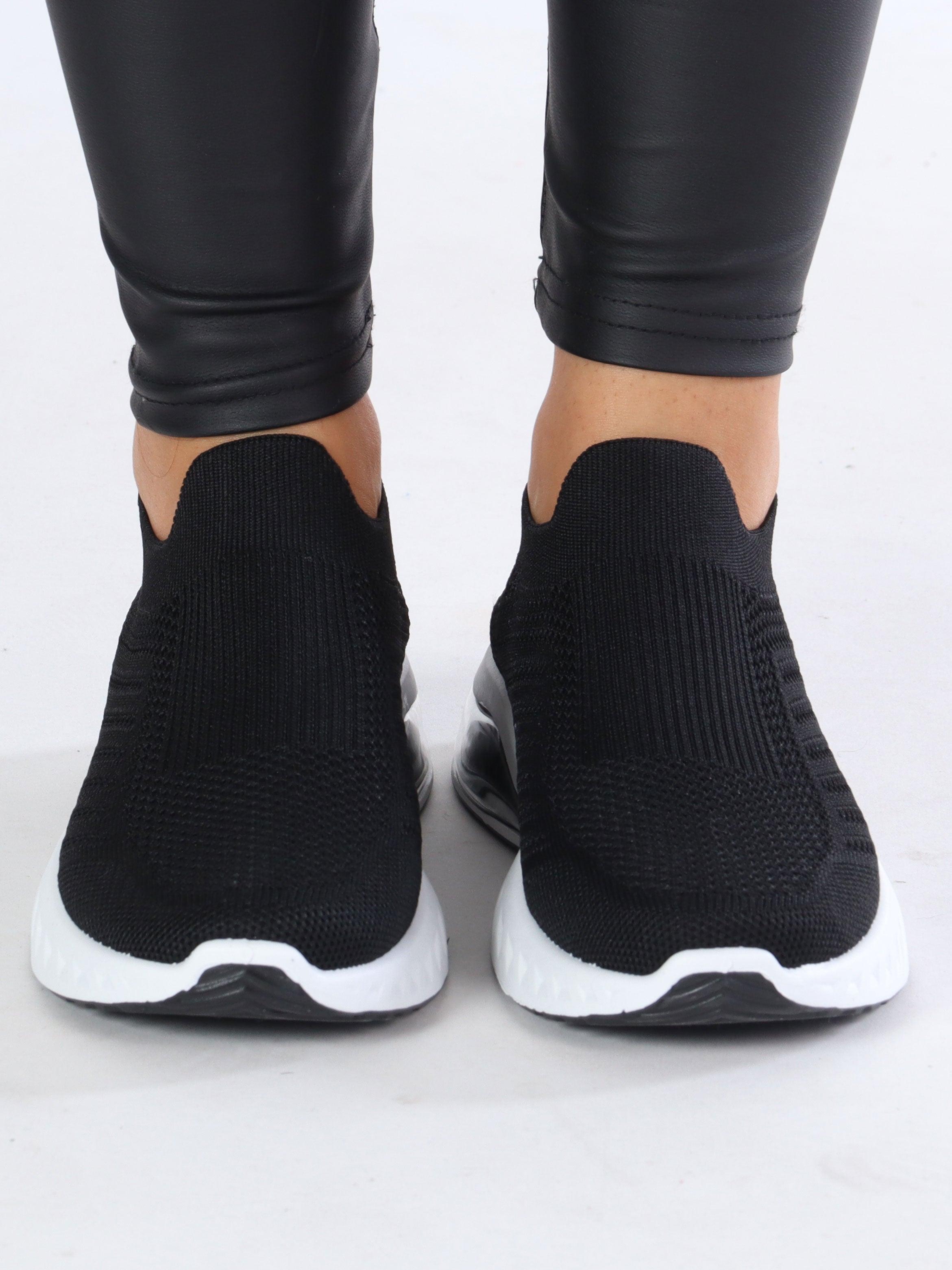 Halina - Coola sock sneakers som är lätta att hoppa i